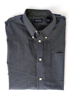 Consensus Easy Care Shirt - Men's L - Navy Checkered Button Up Long Sleeve